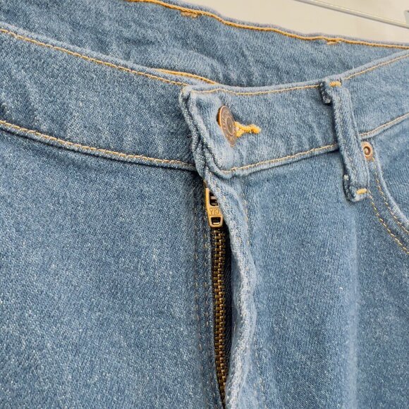 Wrangler Mens Jeans Relaxed Fit Flex Light Wash Denim 36X32 NWT - Picture 5 of 11